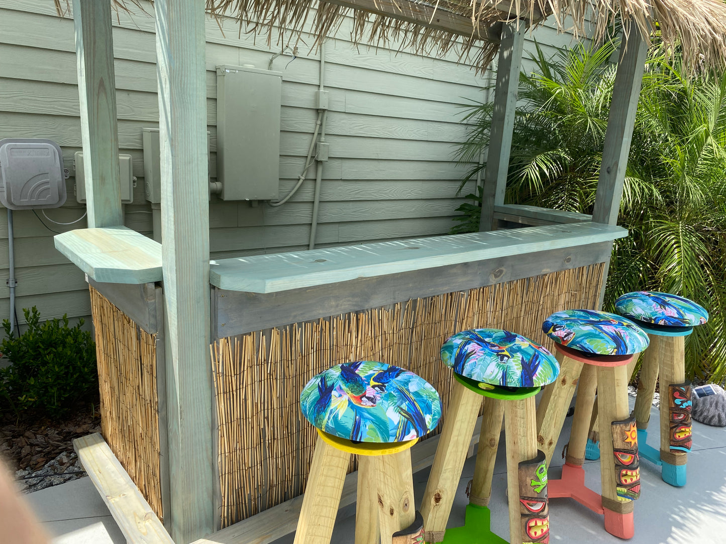 Deposit only! 7ft Tiki roof bar. Outdoor bar. Yard bar. Patio bar